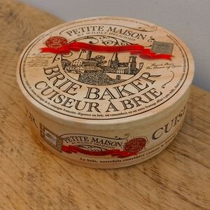 Petite Maison Brie Baker